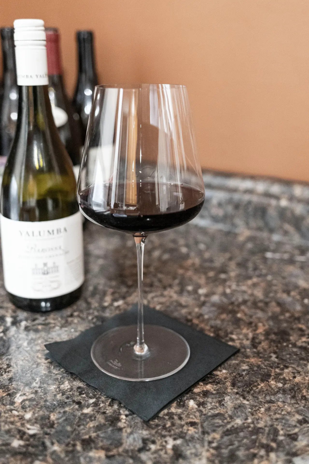 10"x10" 4-Fold Black 2-ply Tissue Beverage Napkin Embossed 1000ct SKU 36024