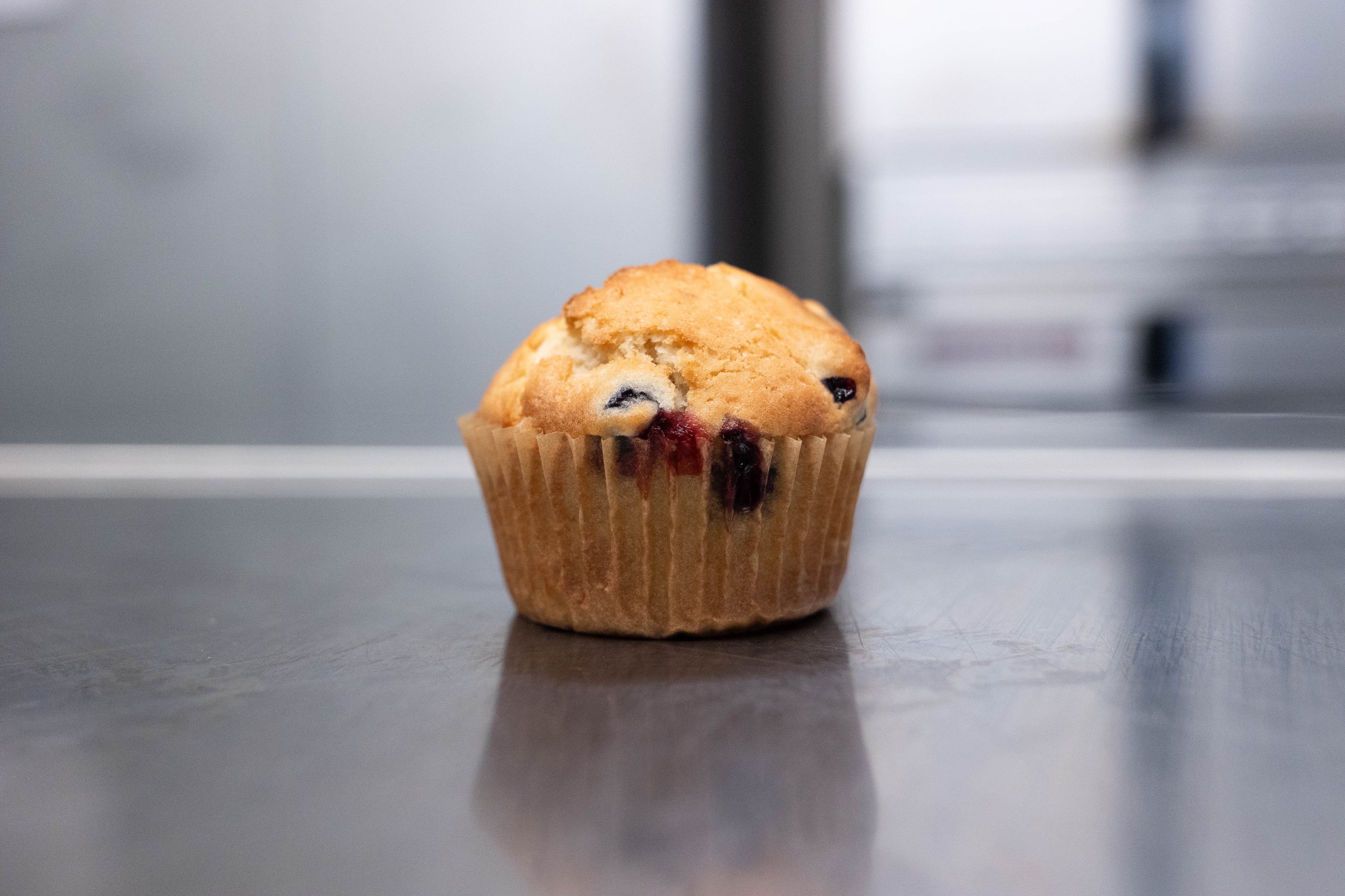 2"x1.25" Kraft Non-Tabbed Perforated Compostable, PFAS Free, Greaseproof Fluted Cupcake Liner 1000ct SKU 80023